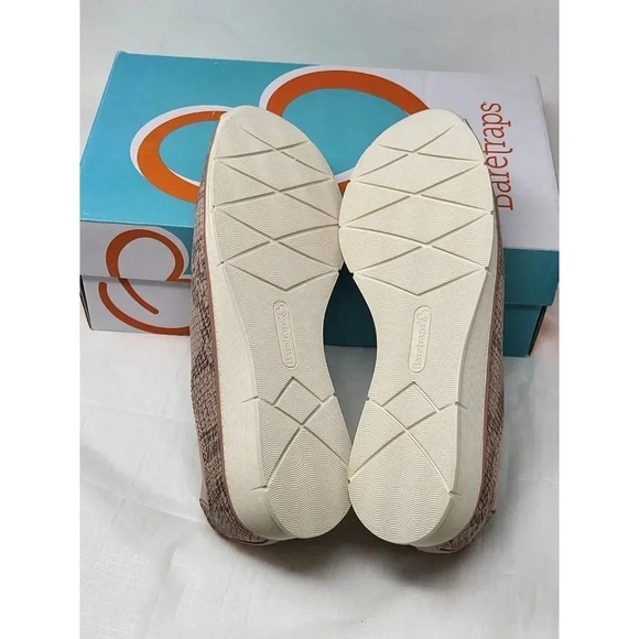 Baretraps Garner blush Slip On Sports Shoe Women's size 8.5 - Picture 6 of 7